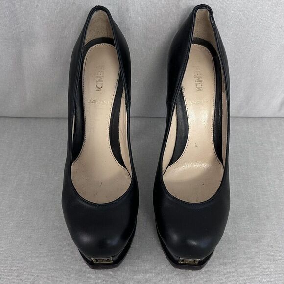Fendi Decollete Nappa Nero Gold Logo Front Platform Pumps Women's EU Size 37.5 - Picture 2 of 10